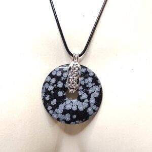 NEW SNOWFLAKE OBSIDIAN NECKLACE ROUND DONUT PENDANT BLACK CORD ADJUSTABLE